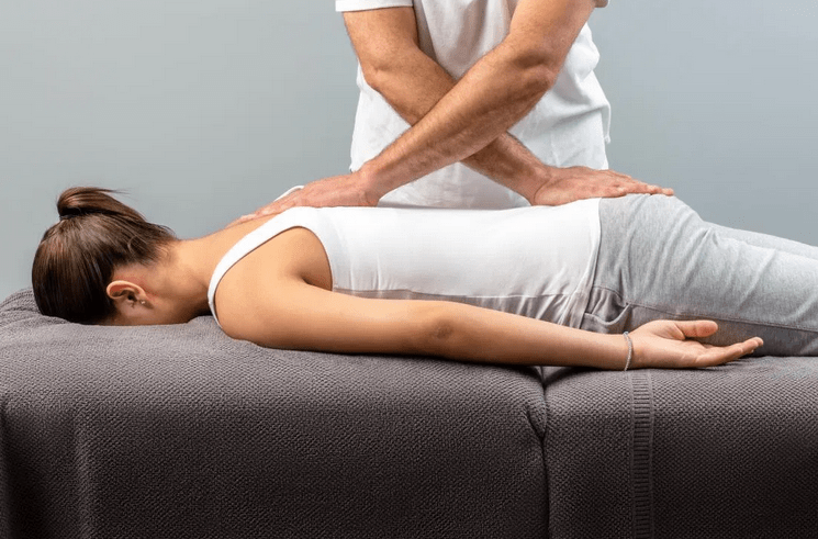 Factors to Consider When Choosing the Right Chiropractor